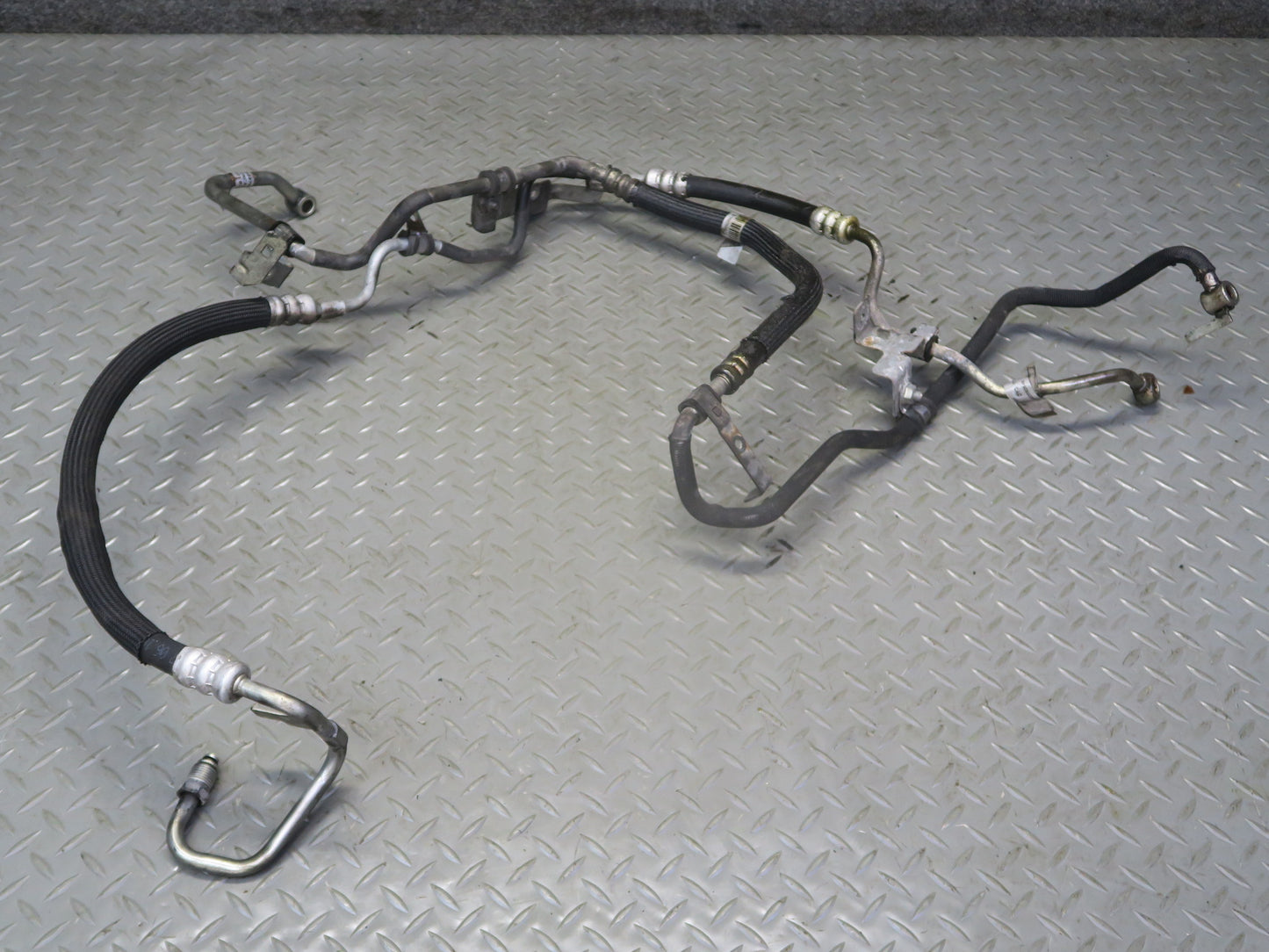 2014-2020 Maserati Ghibli M157 SQ4 3.0L Power Steering Hose Line Pipe Set