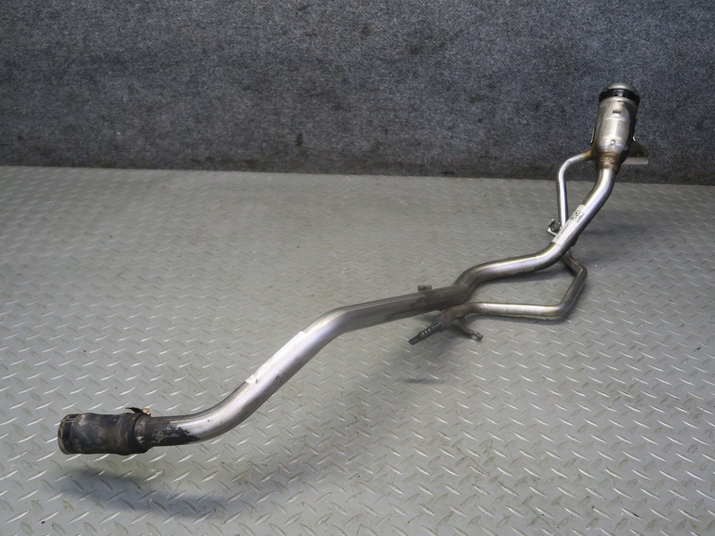 2014-2020 Maserati Ghibli M157 SQ4 Fuel Tank Gas Filler Neck Hose Tube Pipe