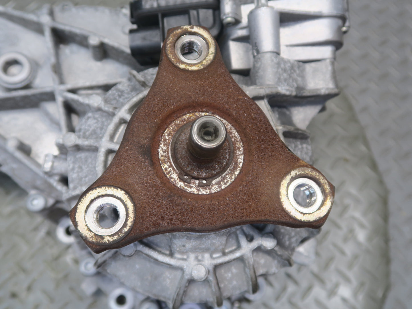 2014-2020 Maserati Ghibli M157 SQ4 AWD Transmission Transfer Case Box W/ Motor
