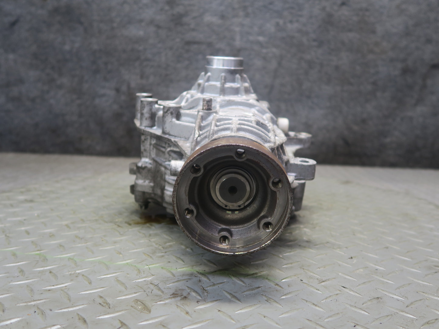 2014-2020 Maserati Ghibli M157 SQ4 AWD Front Differential Carrier 2.80 Ratio