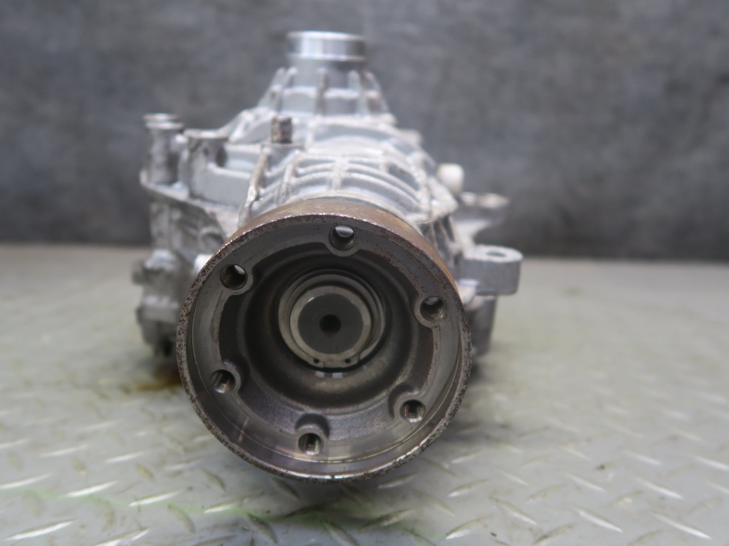 2014-2020 Maserati Ghibli M157 SQ4 AWD Front Differential Carrier 2.80 Ratio