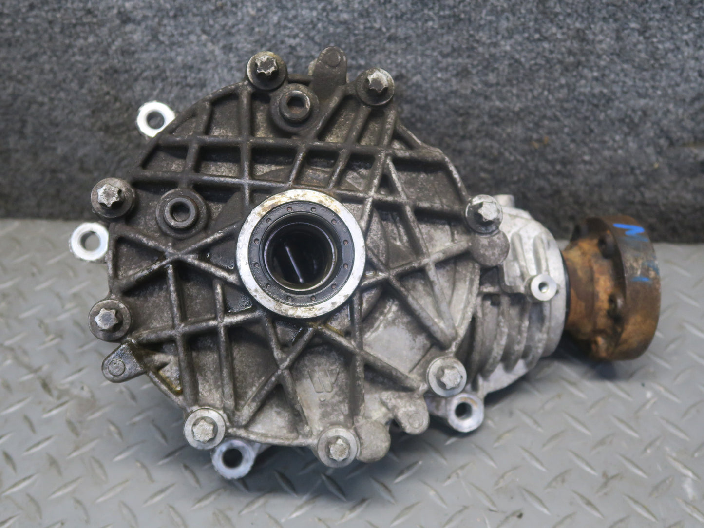 2014-2020 Maserati Ghibli M157 SQ4 AWD Front Differential Carrier 2.80 Ratio