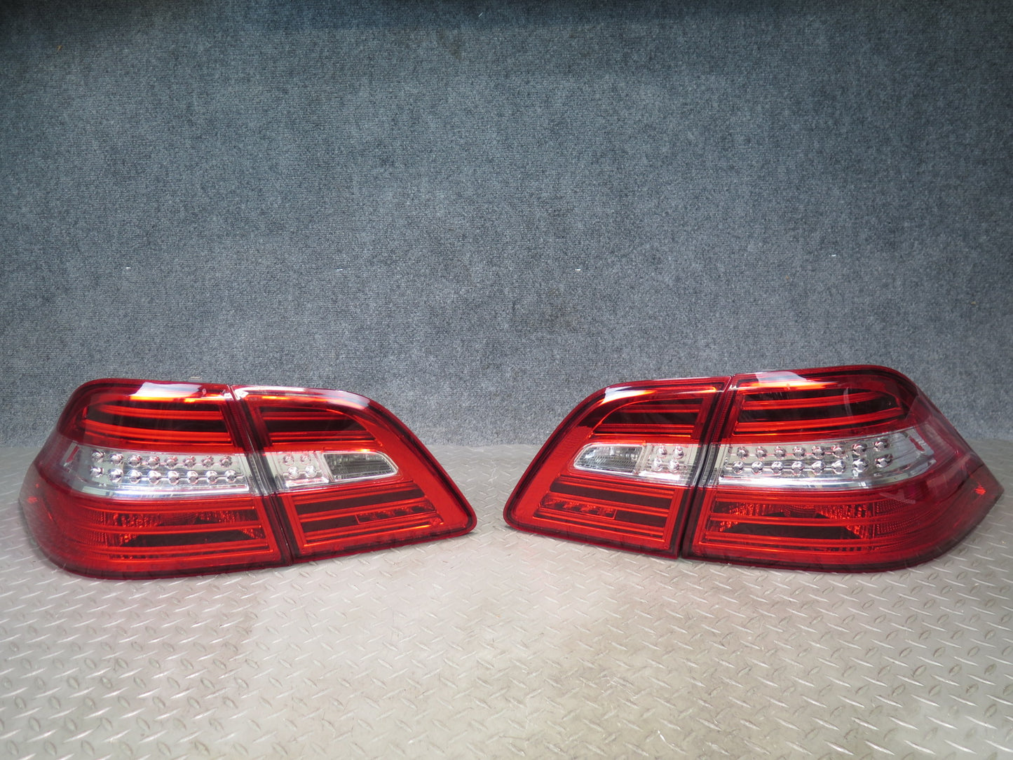 12-15 Mercedes W166 Ml-class Set of 4 Rear Inner & Outer Tail Light Lamp OEM