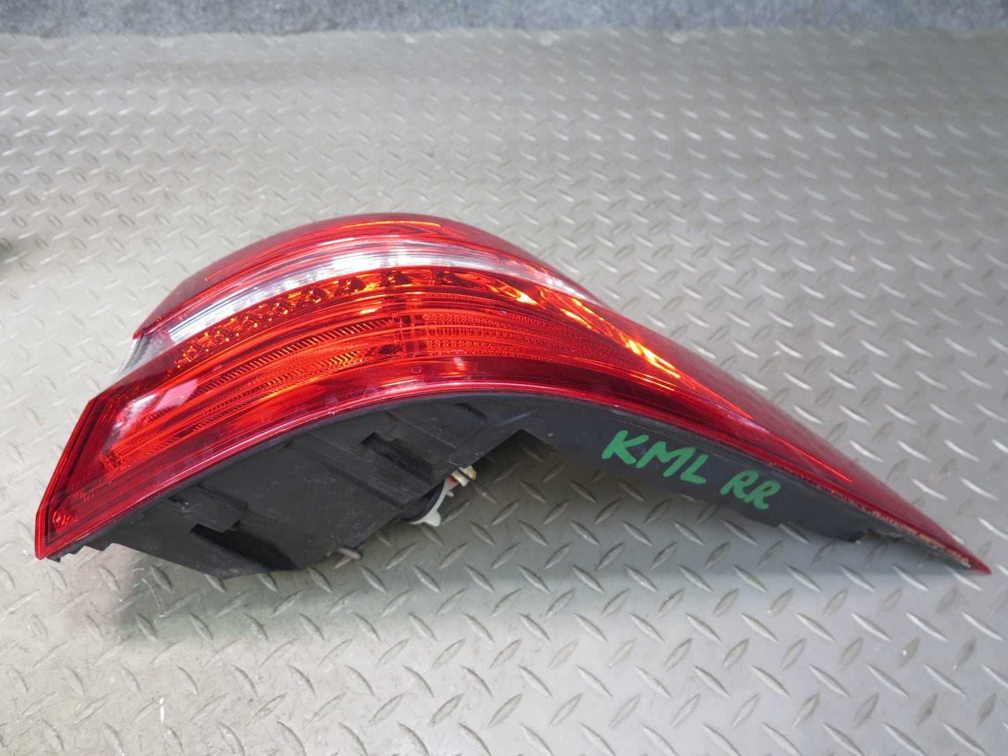 12-15 Mercedes W166 Ml-class Set of 4 Rear Inner & Outer Tail Light Lamp OEM