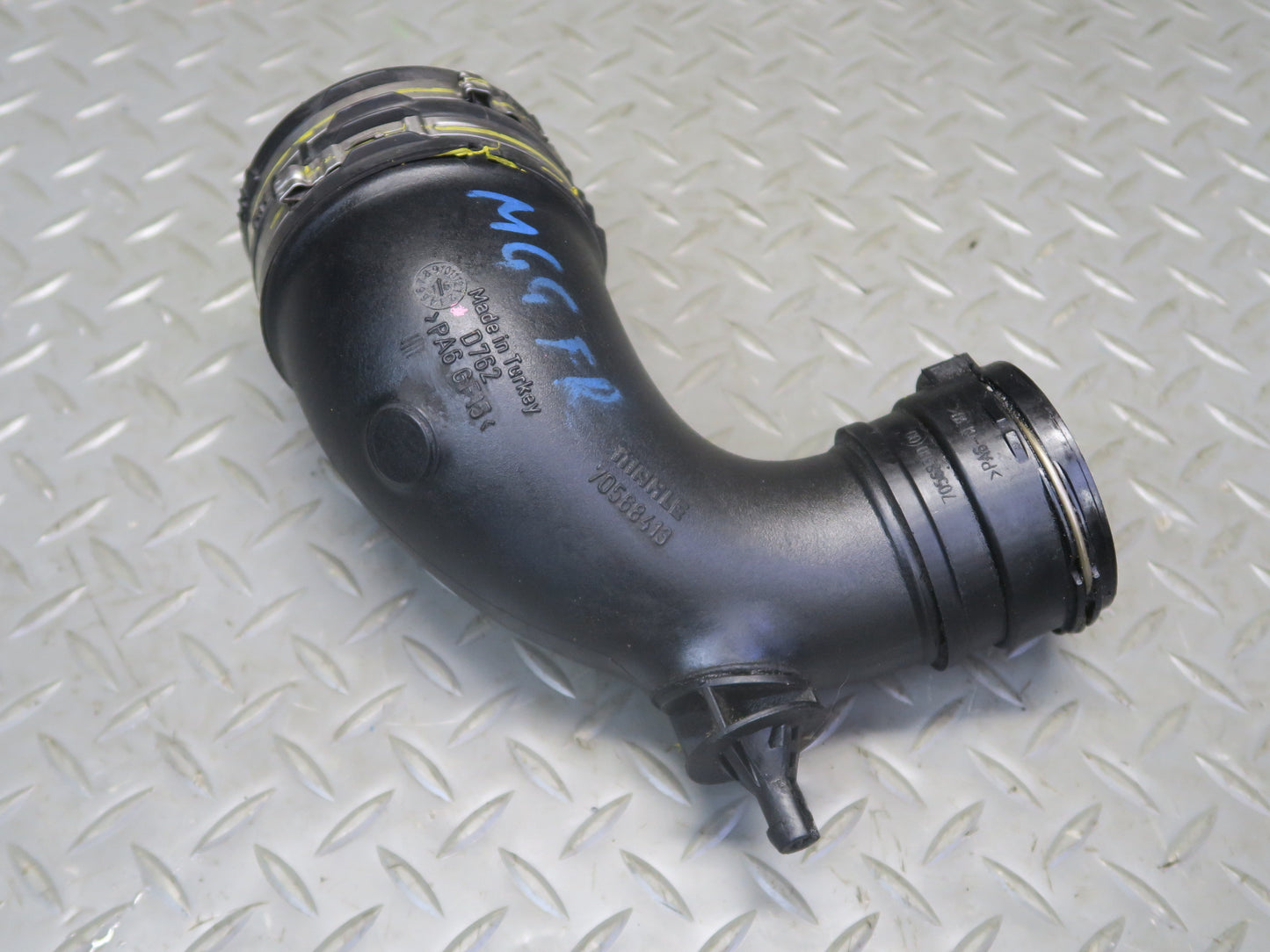 14-20 Maserati Ghibli M157 SQ4 Engine Right Air Cleaner Intake Duct Tube Hose