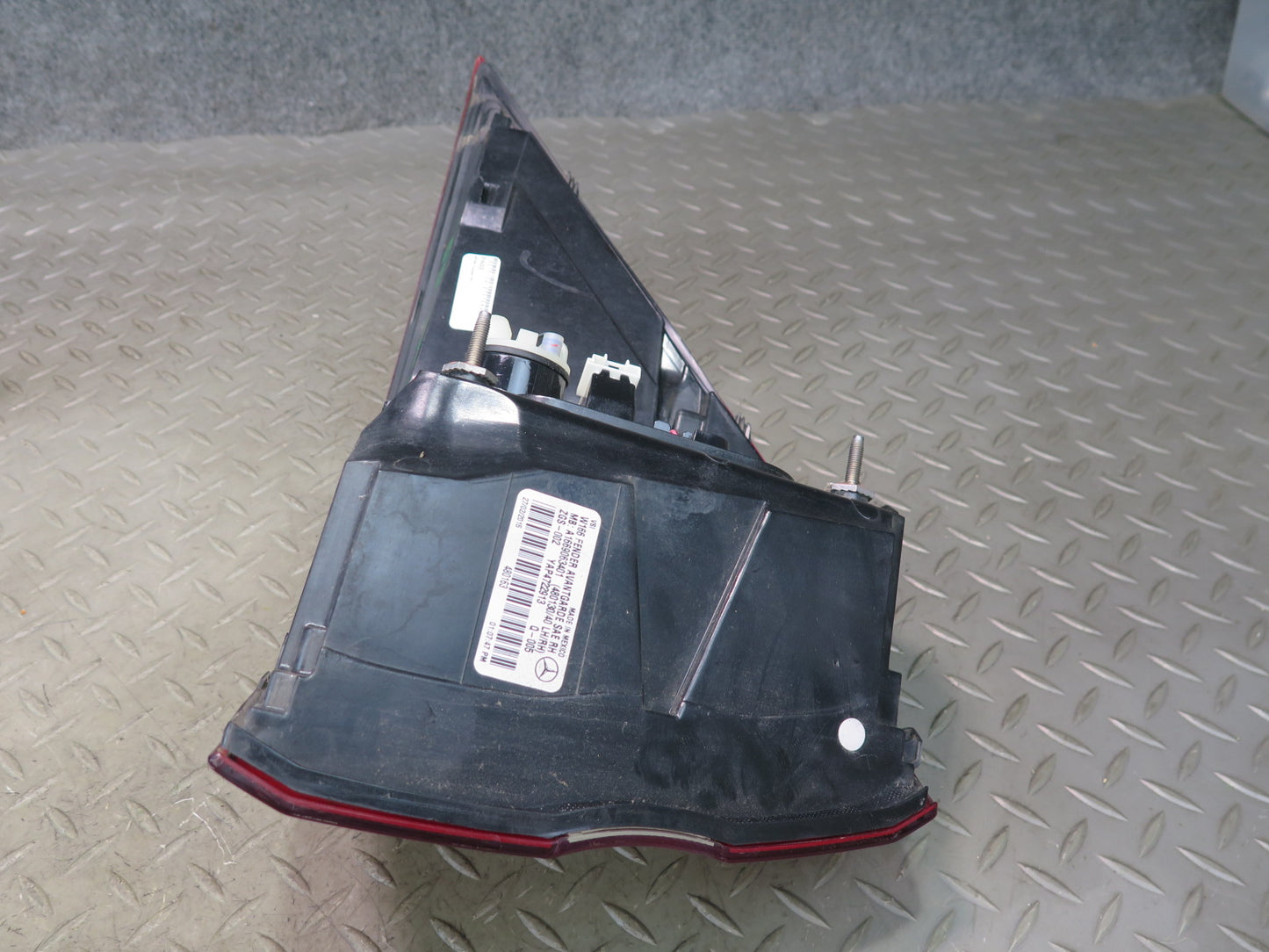 12-15 Mercedes W166 Ml-class Set of 4 Rear Inner & Outer Tail Light Lamp OEM
