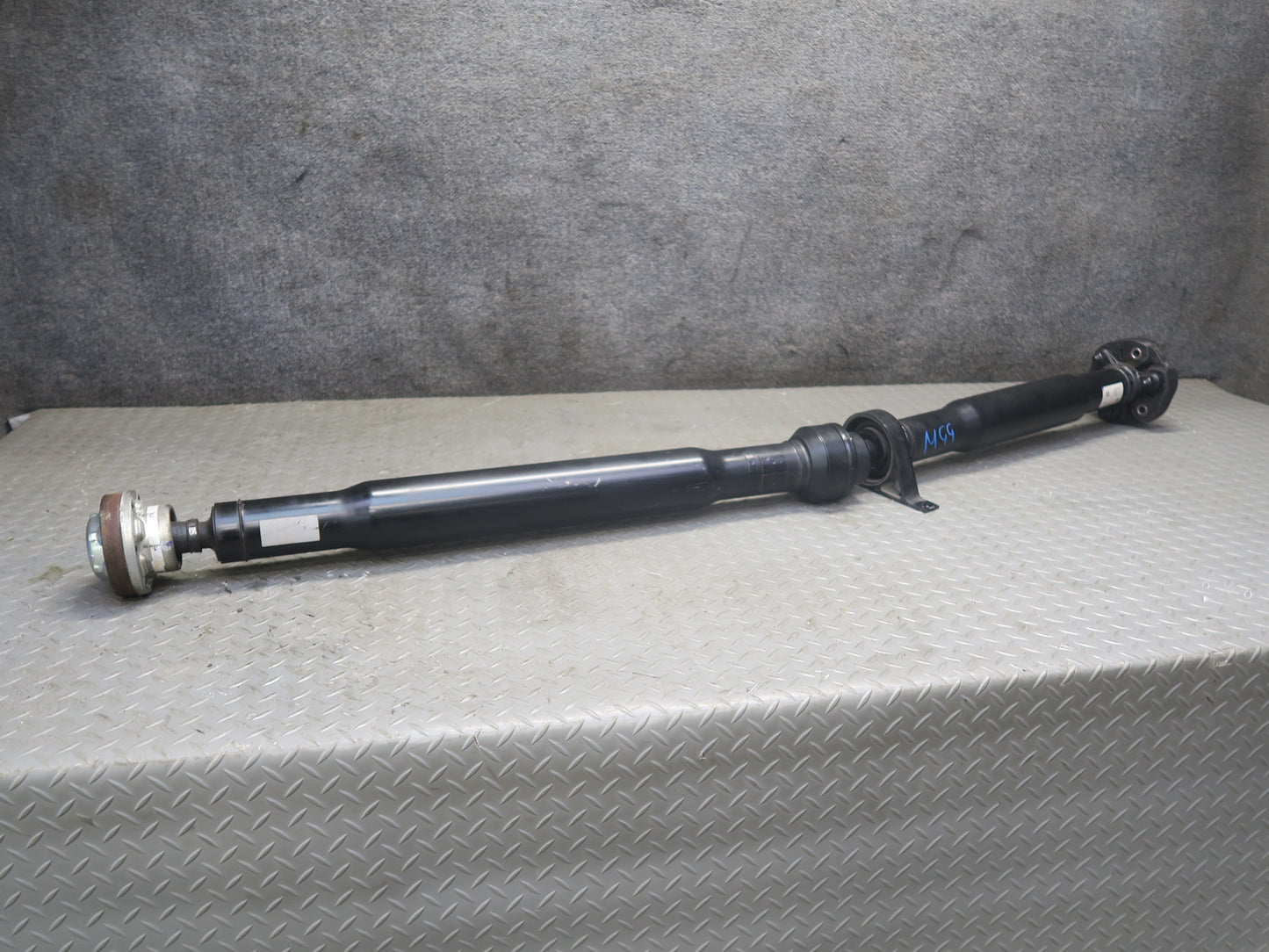 2014-2020 Maserati Ghibli M157 SQ4 AWD Rear Drive Shaft Driveshaft Propeller