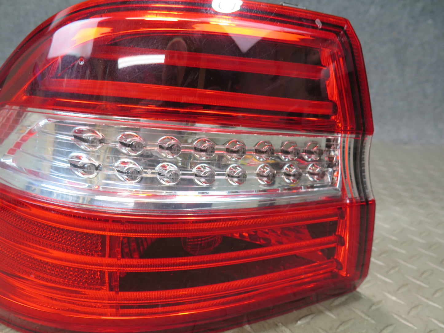 12-15 Mercedes W166 Ml-class Set of 4 Rear Inner & Outer Tail Light Lamp OEM
