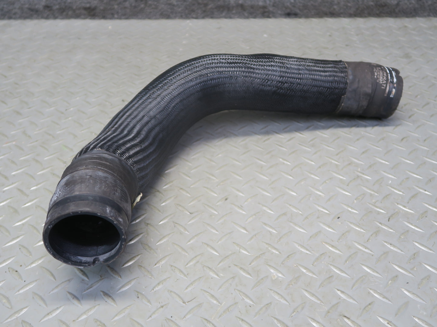 2014-2020 Maserati Ghibli M157 SQ4 Engine Left Intercooler Tube Hose Pipe