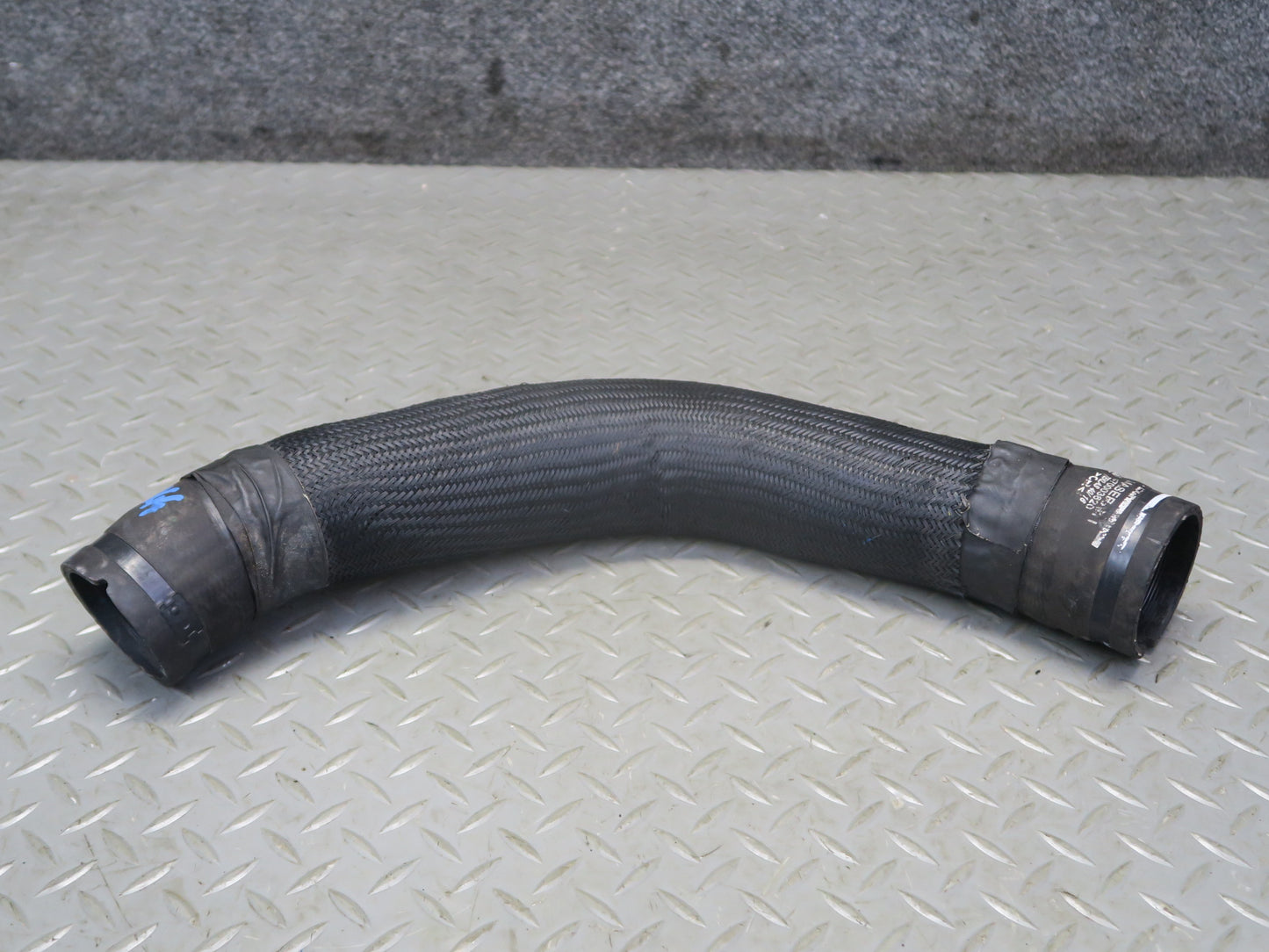 2014-2020 Maserati Ghibli M157 SQ4 Engine Right Intercooler Tube Hose Pipe