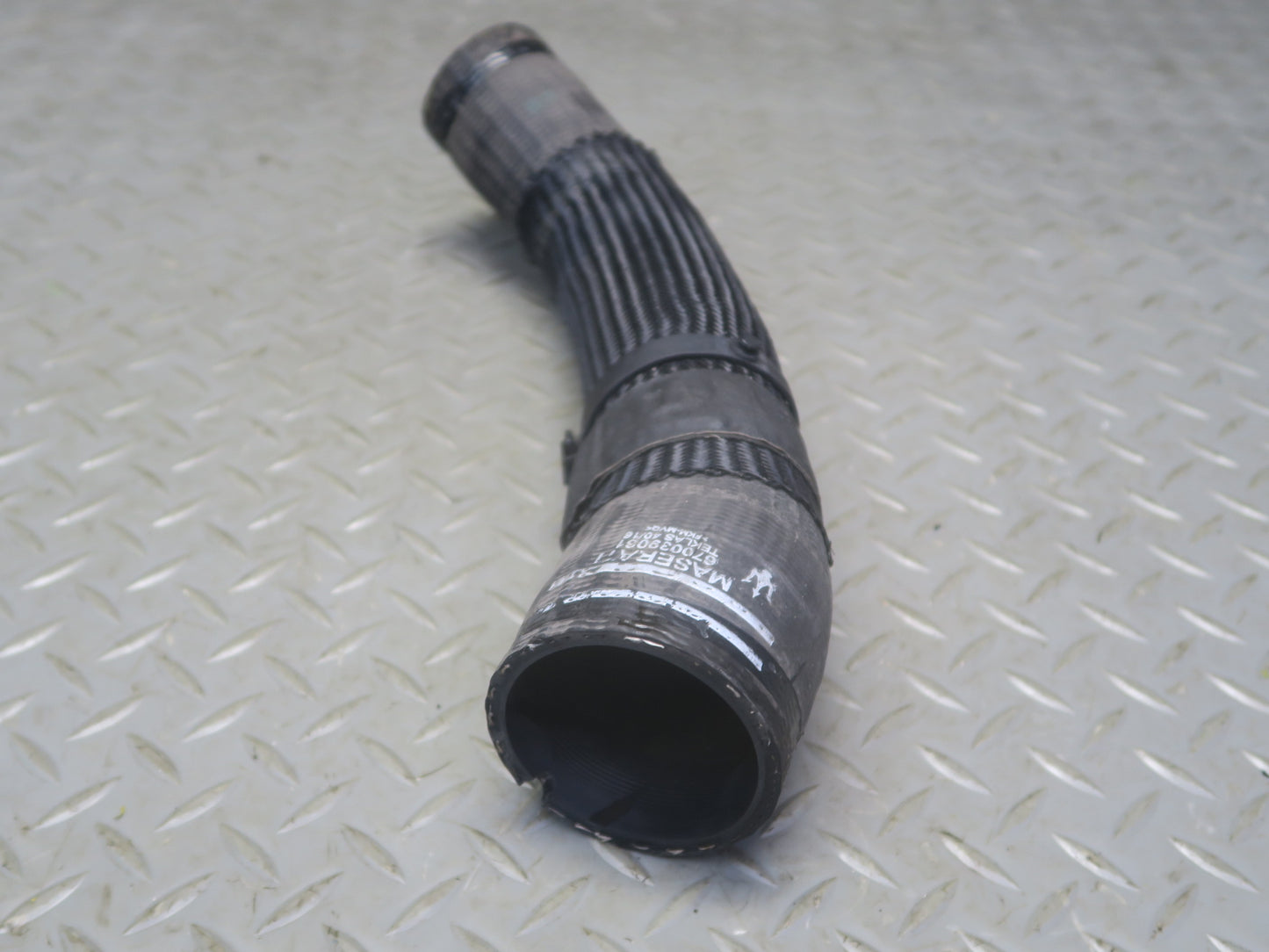 2014-2020 Maserati Ghibli M157 SQ4 Right Intercooler Tube Hose Pipe