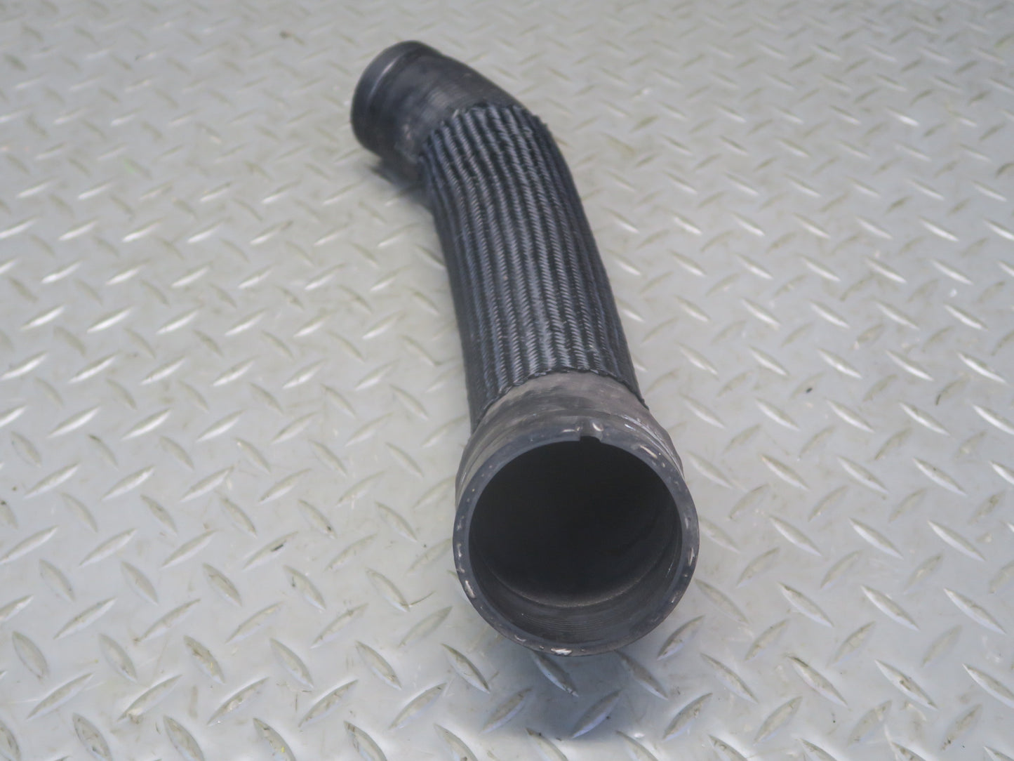 2014-2020 Maserati Ghibli M157 SQ4 Left Intercooler Tube Hose Pipe