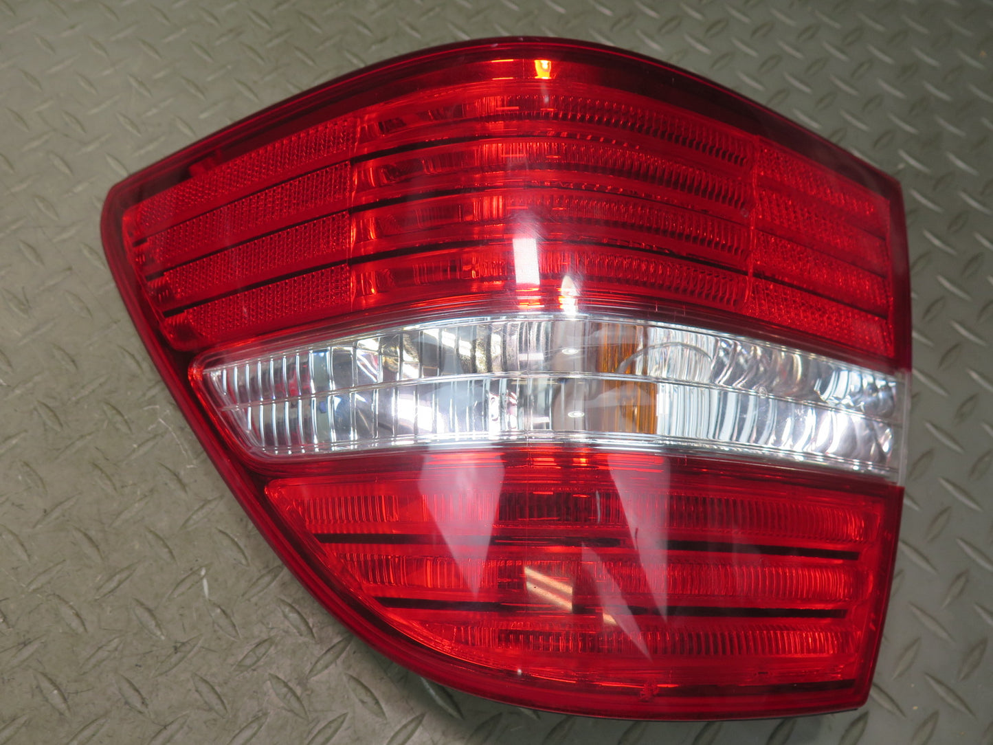 04-06 Lexus UCF30L LS430 Set of 4 Rear Inner & Outer Tail Light Lamp OEM