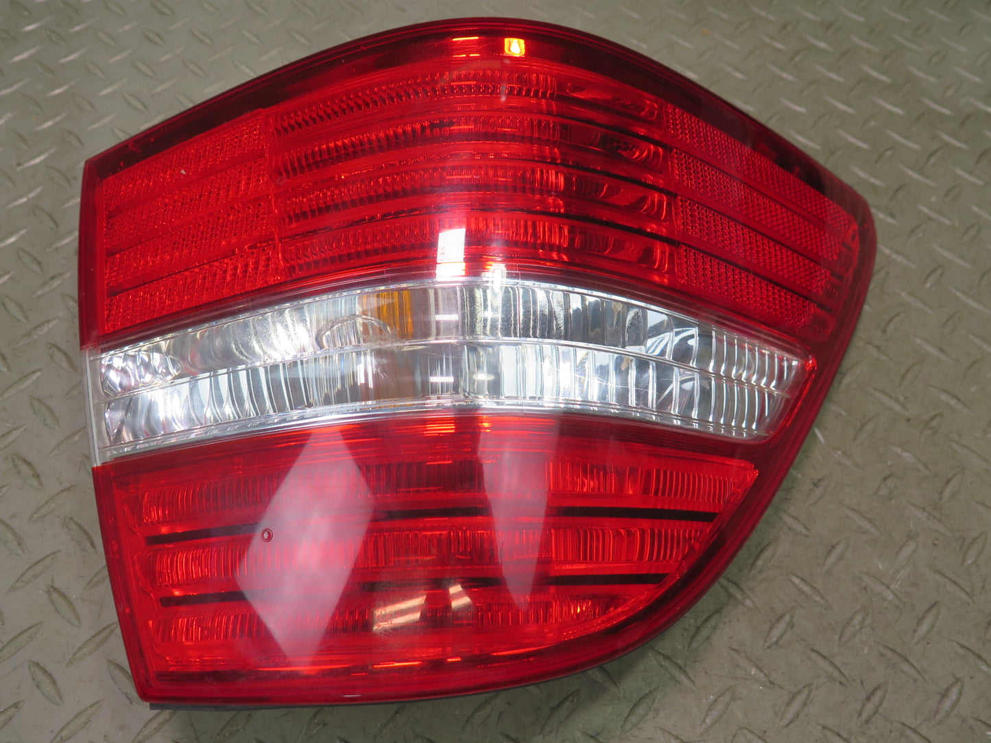 04-06 Lexus UCF30L LS430 Set of 4 Rear Inner & Outer Tail Light Lamp OEM