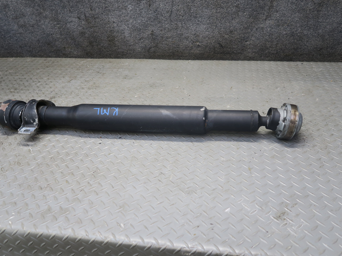 13-15 Mercedes W166 ML350 RWD Rear Driveshaft Drive Shaft 1664105200 OEM