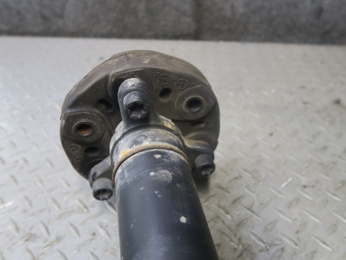 13-15 Mercedes W166 ML350 RWD Rear Driveshaft Drive Shaft 1664105200 OEM