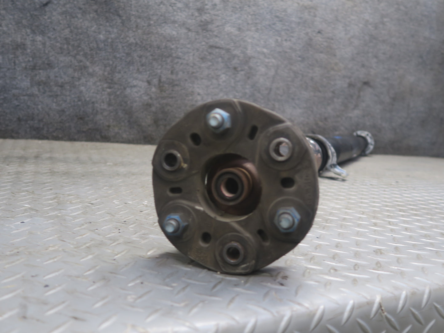 13-15 Mercedes W166 ML350 RWD Rear Driveshaft Drive Shaft 1664105200 OEM