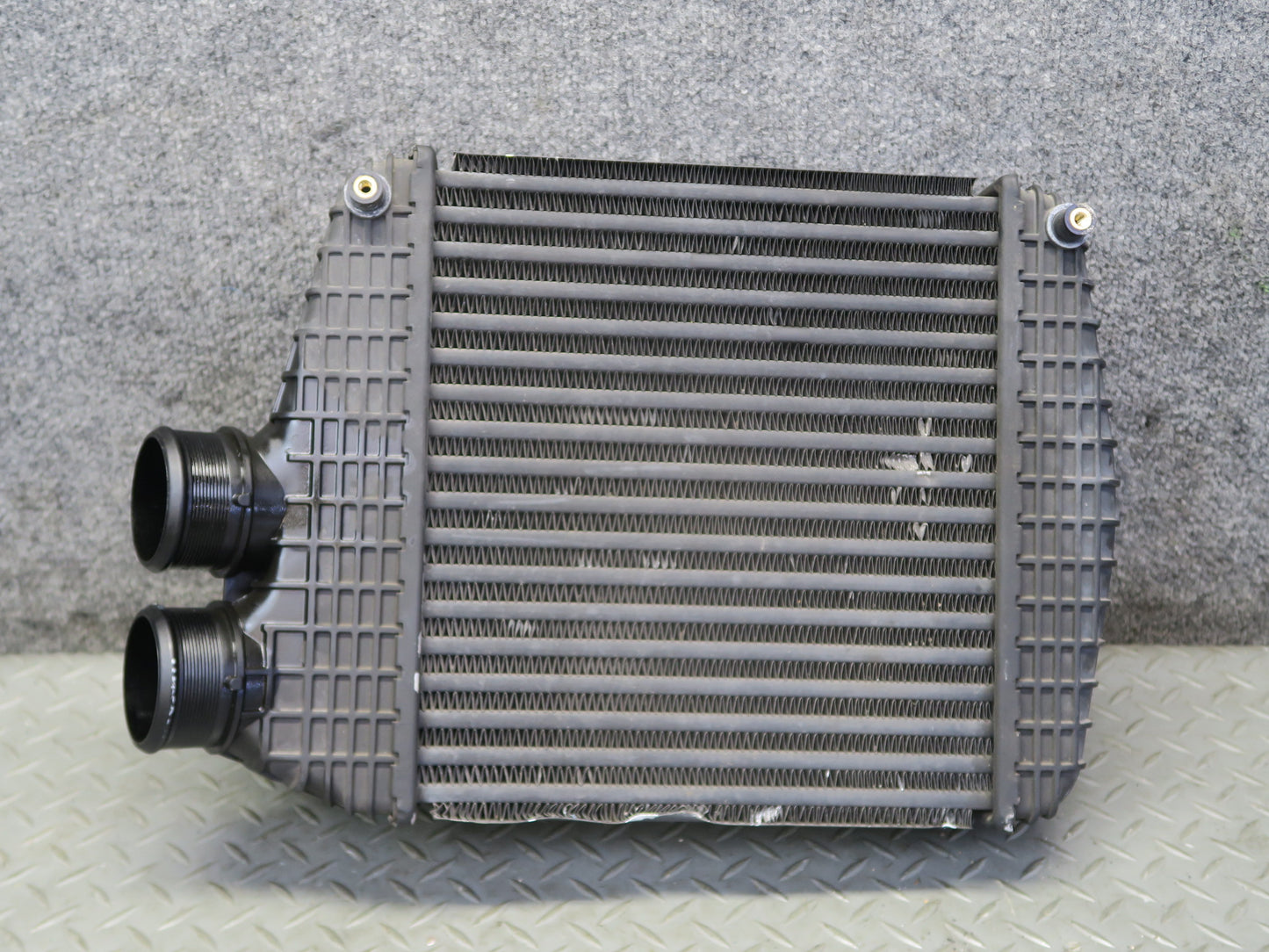 2014-2020 Maserati Ghibli M157 SQ4 3.0L Right Side Turbocharger Intercooler