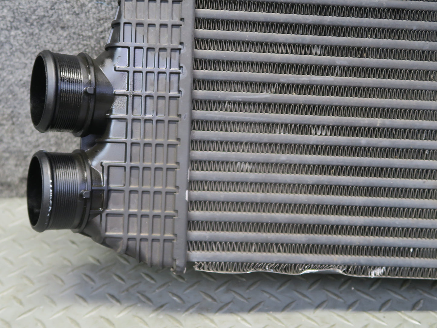 2014-2020 Maserati Ghibli M157 SQ4 3.0L Right Side Turbocharger Intercooler
