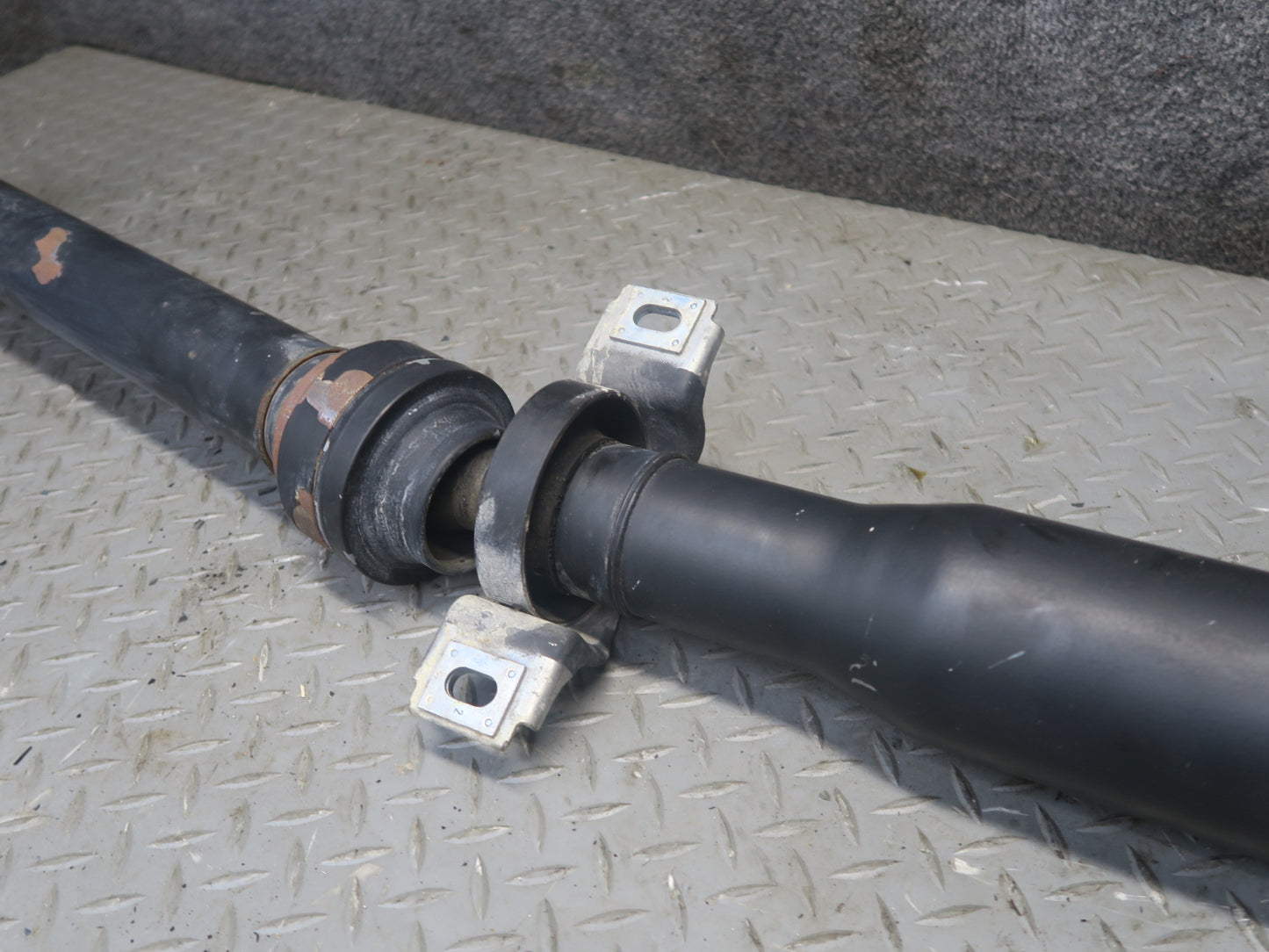 13-15 Mercedes W166 ML350 RWD Rear Driveshaft Drive Shaft 1664105200 OEM