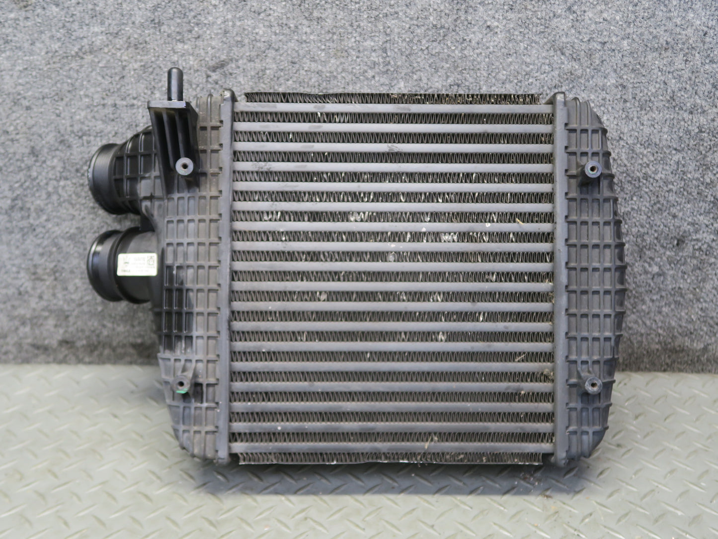2014-2020 Maserati Ghibli M157 SQ4 3.0L Right Side Turbocharger Intercooler