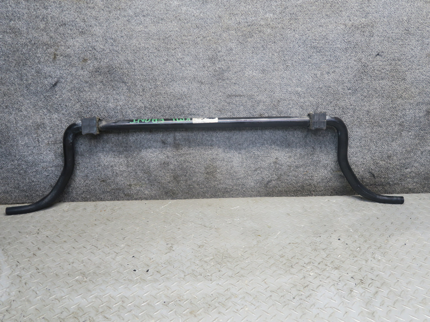 12-15 Mercedes W166 ML350 RWD Front Stabilizer Sway Bar OEM