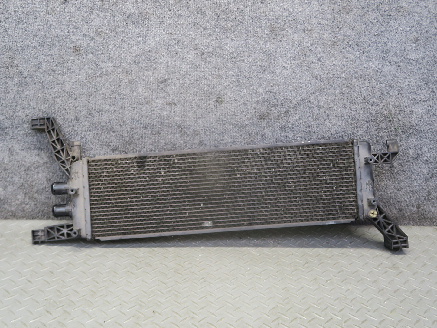 14-20 Maserati Ghibli M157 SQ4 3.0L Engine Coolant Auxiliary Secondary Radiator