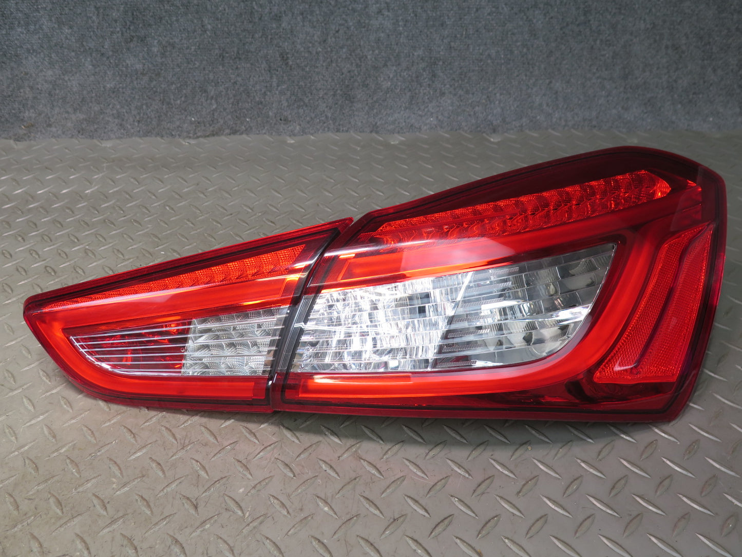 14-20 Maserati Ghibli M157 Rear Left Right Inner Outer Trunk Tail Light Lamp Set