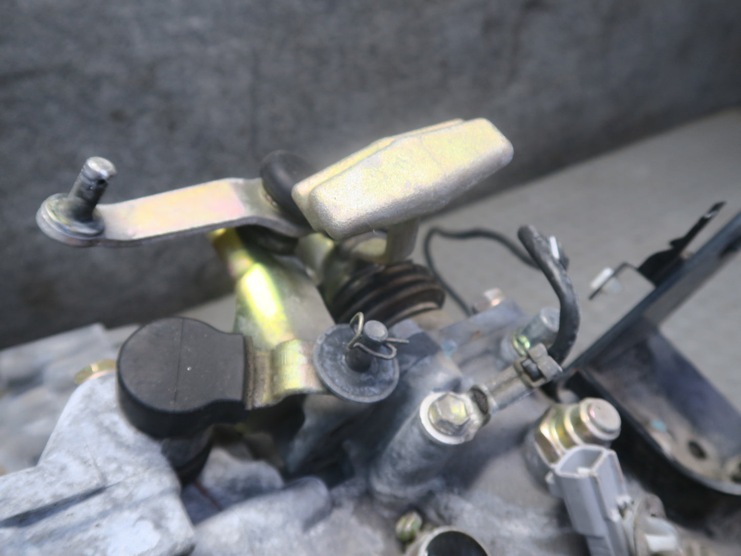 00-02 Toyota MR2 Spyder ZZW30L 1.8L C56 M/T Manual Transmission 77k Miles OEM