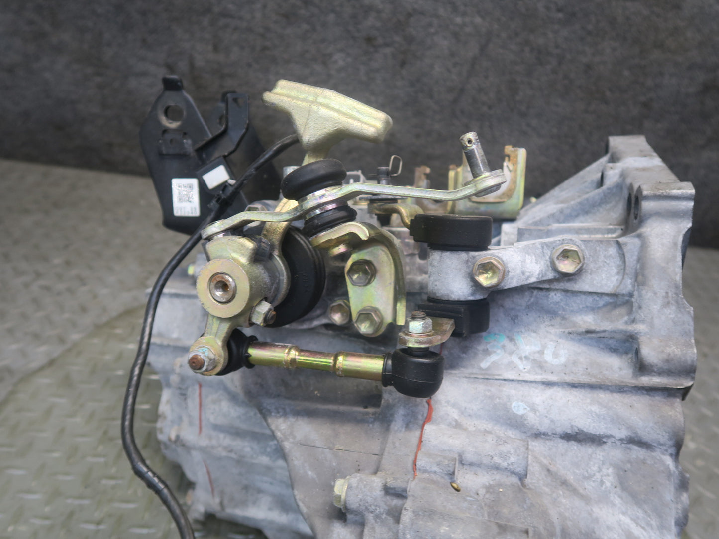 00-02 Toyota MR2 Spyder ZZW30L 1.8L C56 M/T Manual Transmission 77k Miles OEM