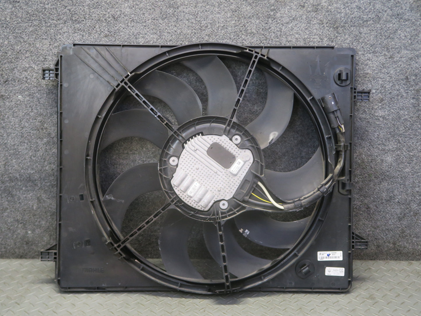 2014-2020 Maserati Ghibli M157 SQ4 3.0L Engine Cooling Radiator Fan W/ Motor