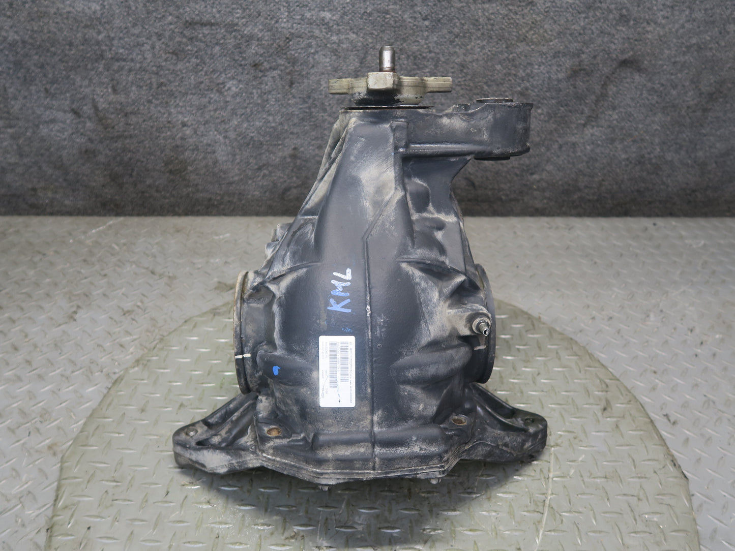 12-15 Mercedes W166 ML350 RWD Rear Differential Carrier 3:69 1663500514 OEM