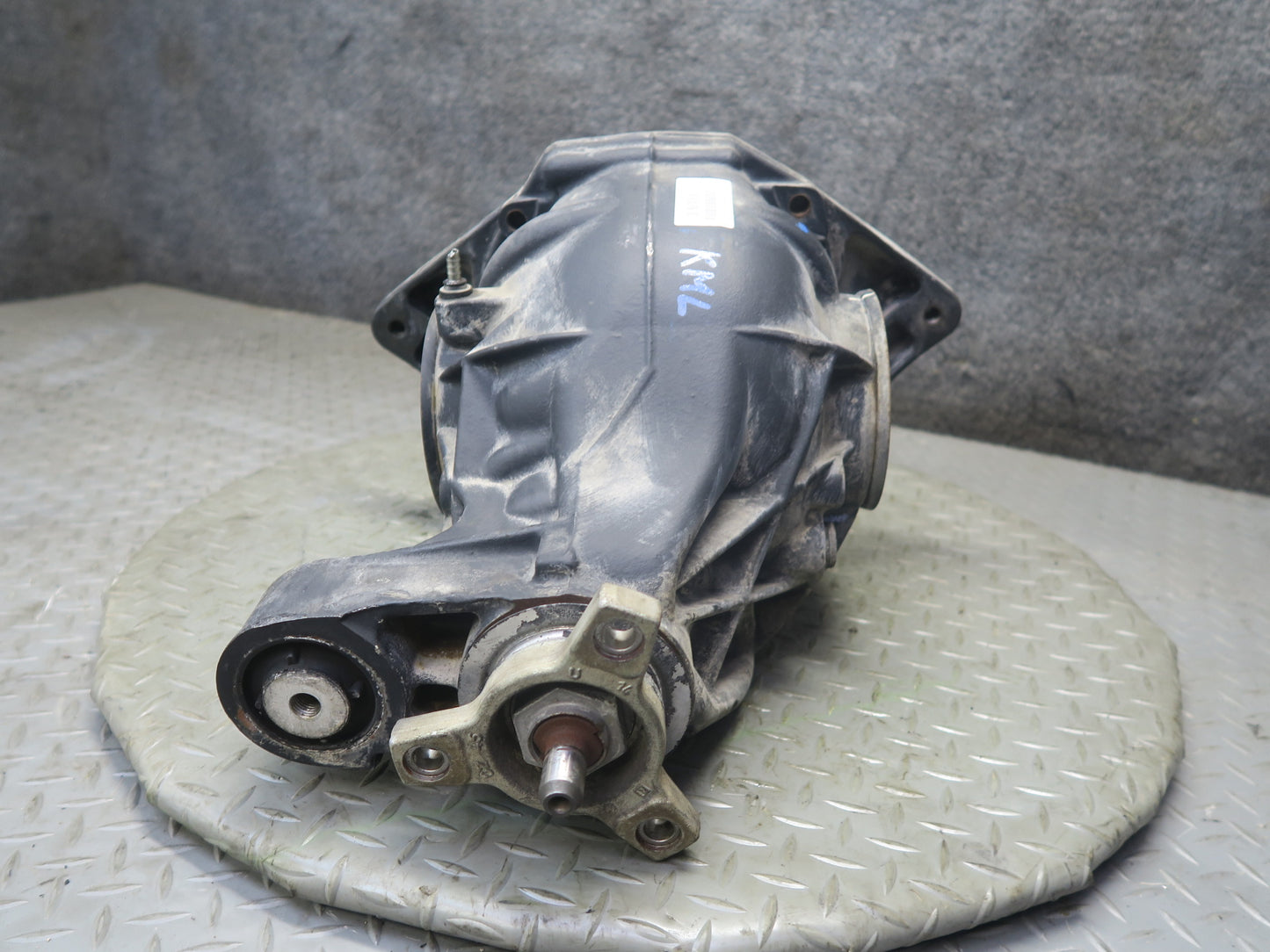 12-15 Mercedes W166 ML350 RWD Rear Differential Carrier 3:69 1663500514 OEM