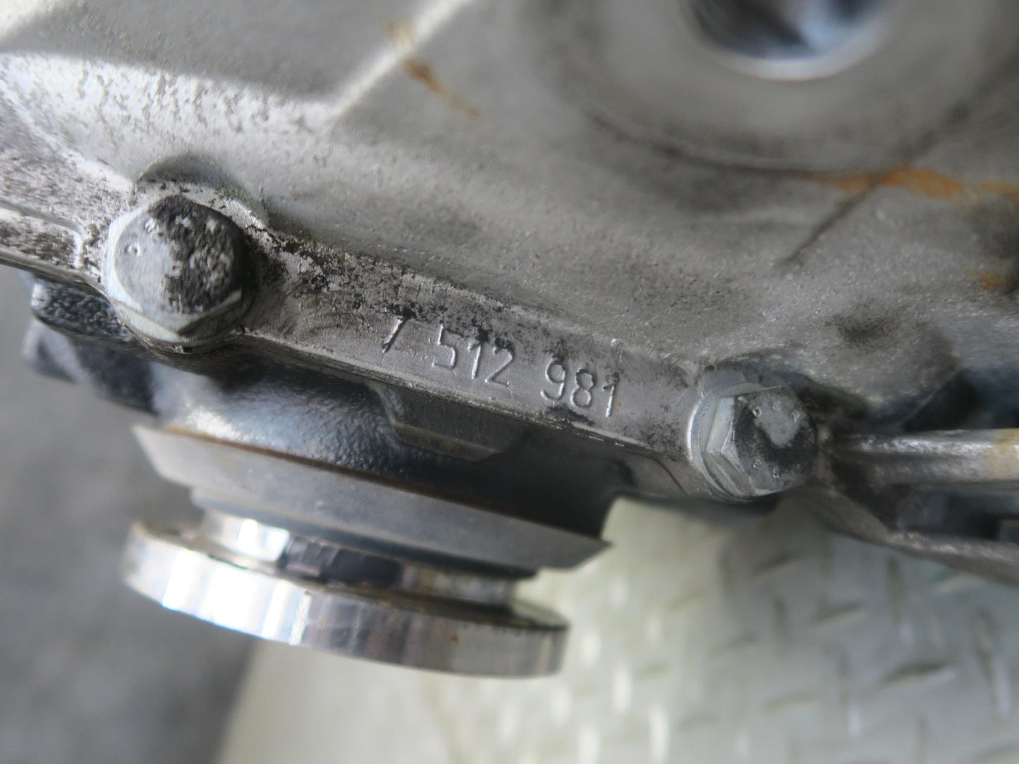 03-05 BMW E85 Z4 3.0L M54 M/T Rear Axle Differential Carrier 3.07 Ratio 66K OEM