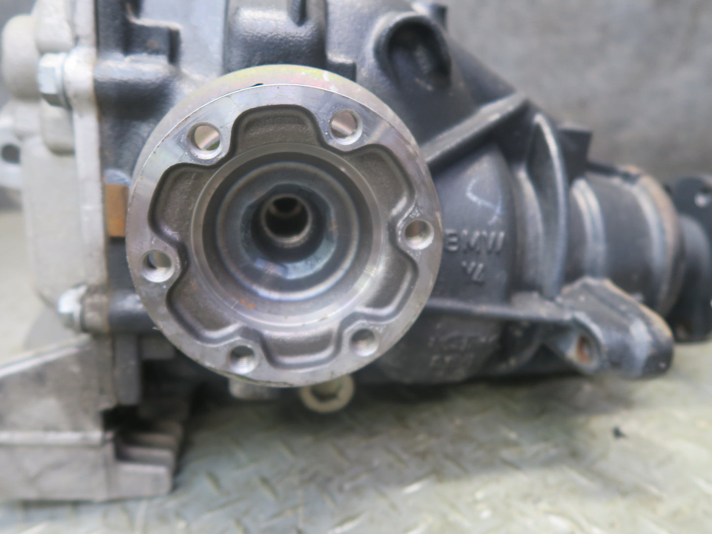 03-05 BMW E85 Z4 3.0L M54 M/T Rear Axle Differential Carrier 3.07 Ratio 66K OEM