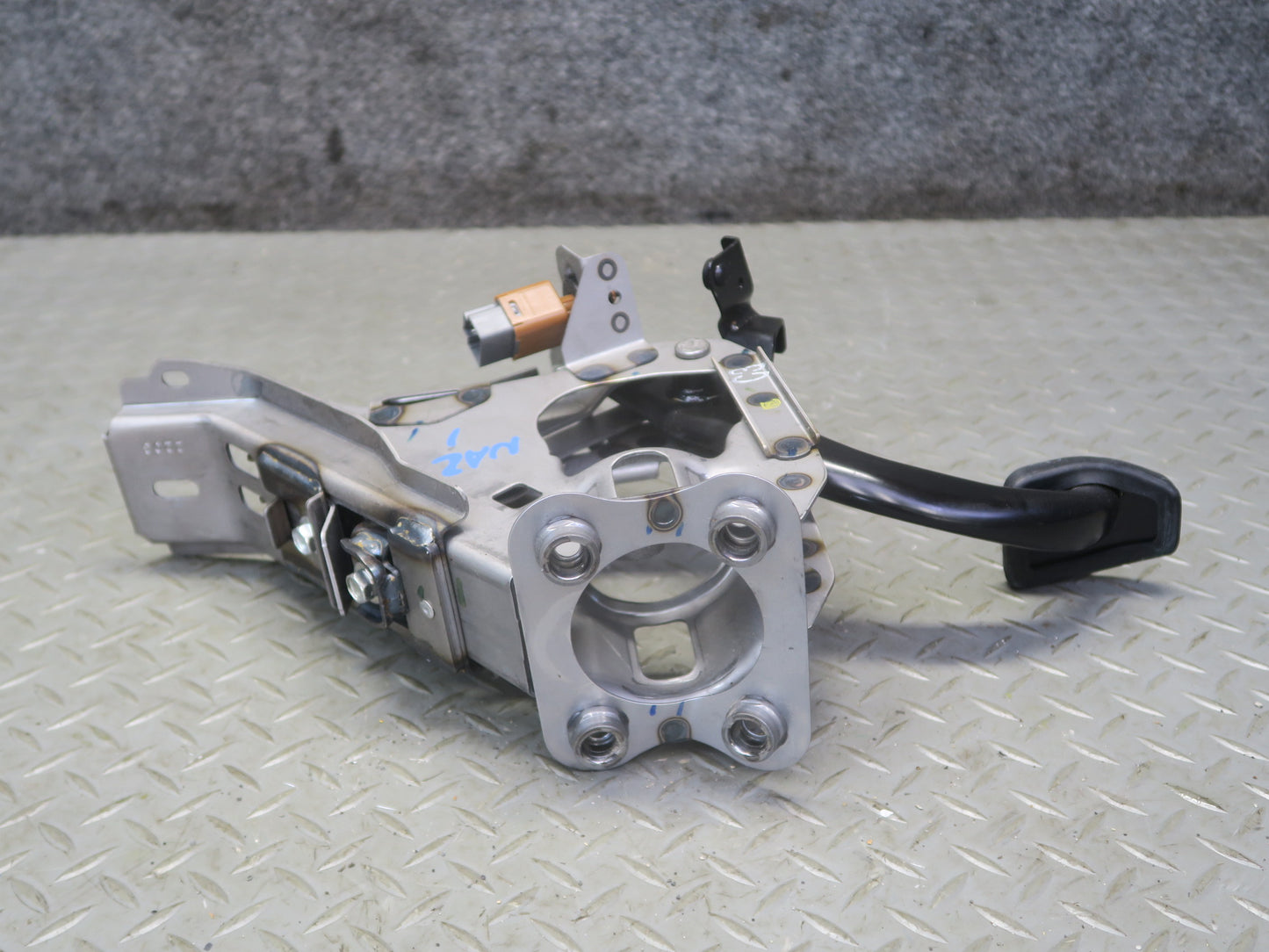 09-20 Nissan Z34 370Z M/T Gas Acceleration Brake Clutch Pedal Cylinder Set OEM