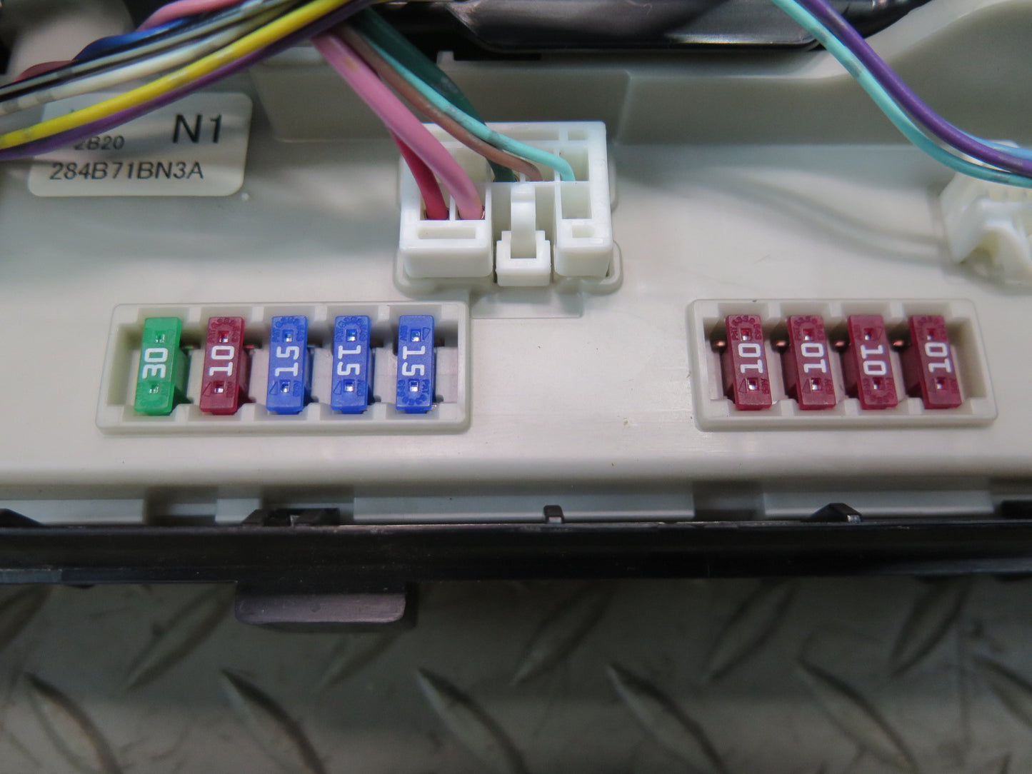 2012 Nissan Z34 370Z Engine Bay Power Distribution Fuse Relay Box OEM