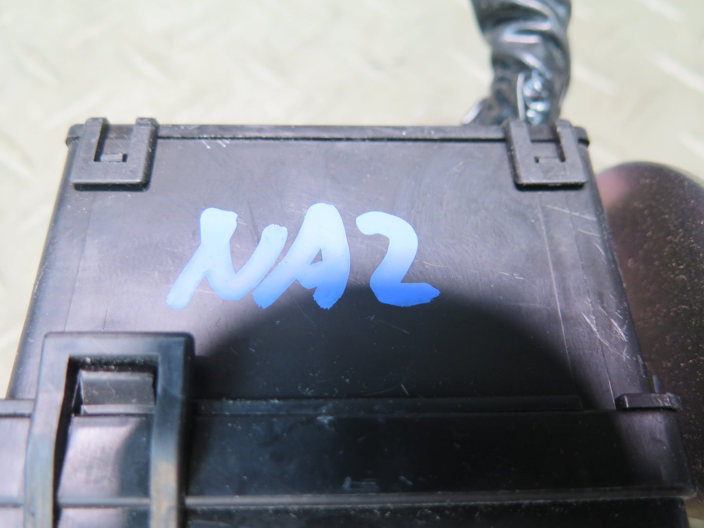 09-20 Nissan Z34 370Z 3.7 VQ37VHR Engine Bay Relay Fuse Box OEM