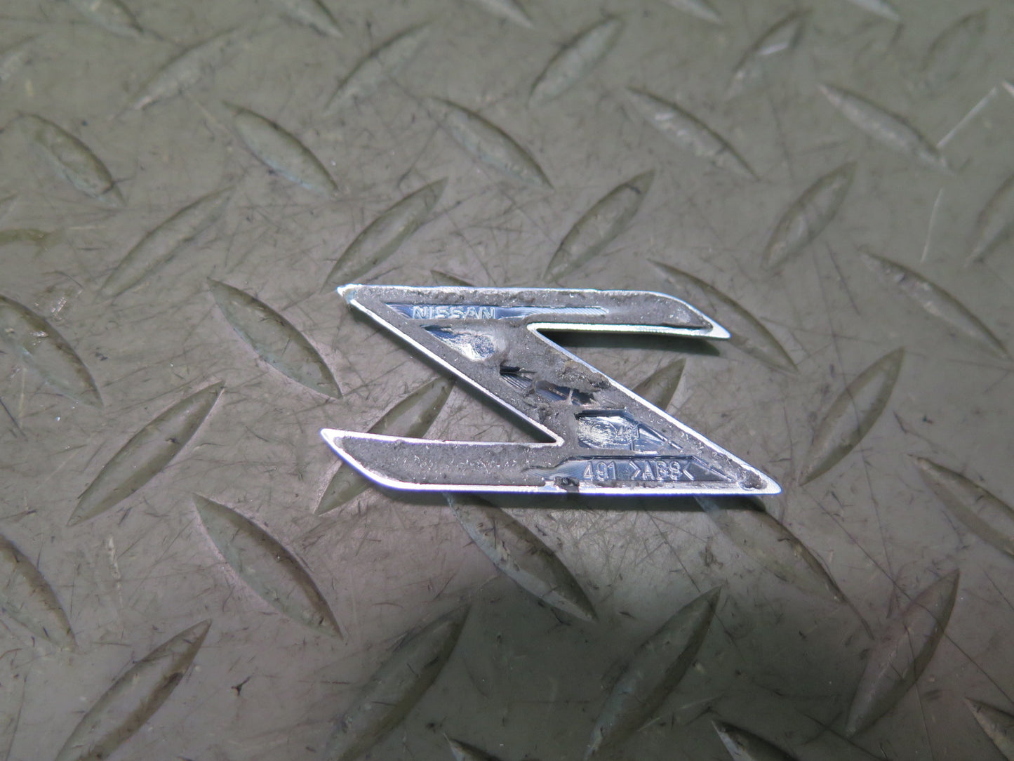 09-20 Nissan Z34 370Z Rear Trunk Lid Emblem Logo Badge Symbol Set OEM
