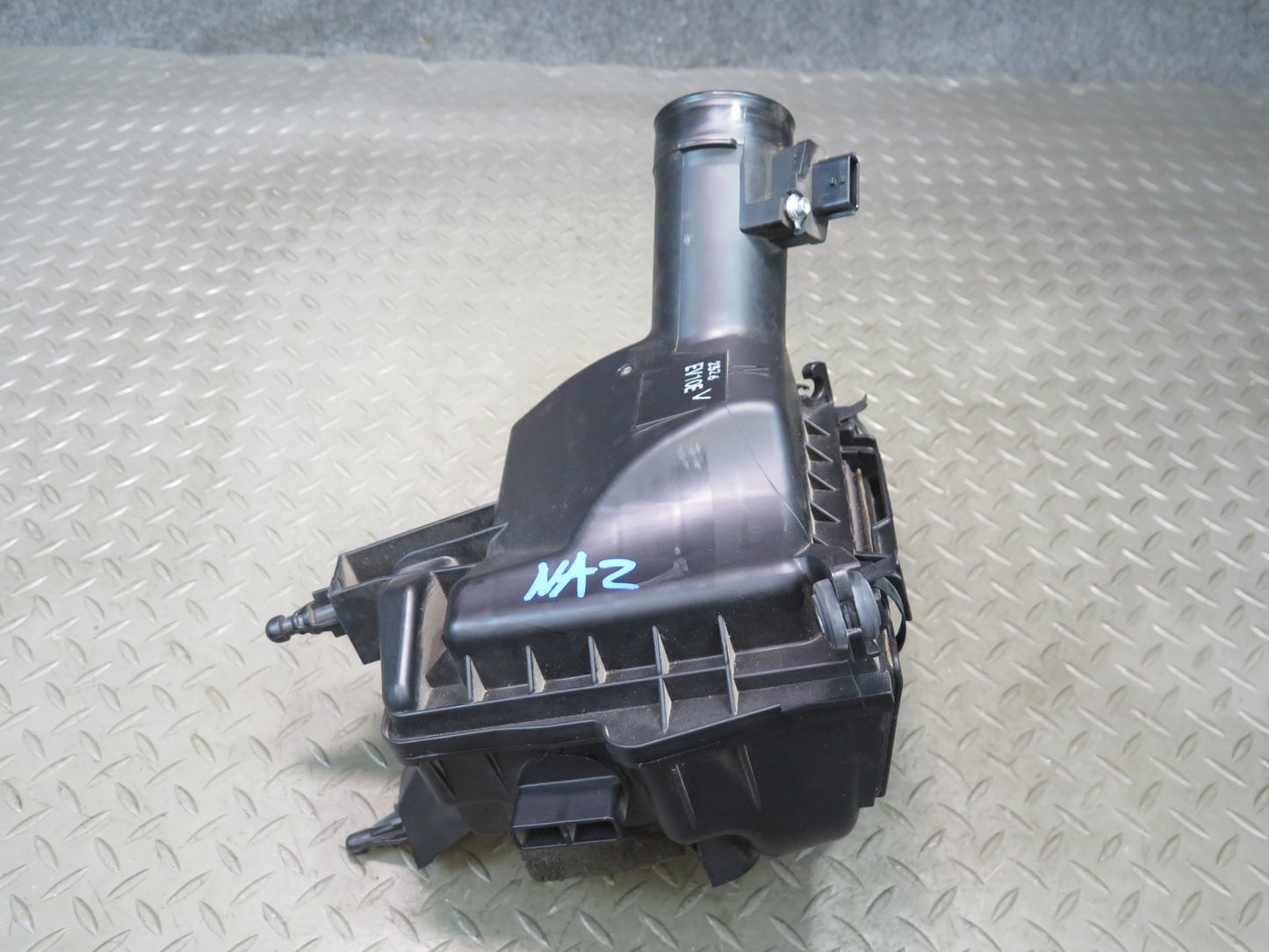 09-20 Nissan Z34 370Z Left Air Intake Cleaner Filter Box w MAF Sensor OEM