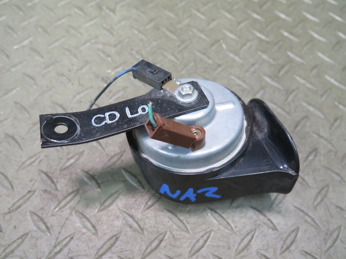 09-20 Nissan Z34 370Z Low Tone Note Pitch Horn Signal OEM