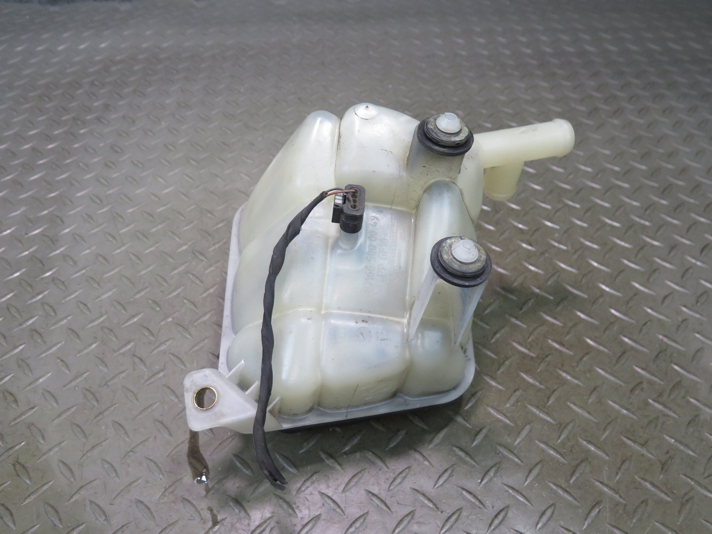 12-15 Mercedes W166 ML Engine Coolant Expansion Overflow Reservoir Tank OEM