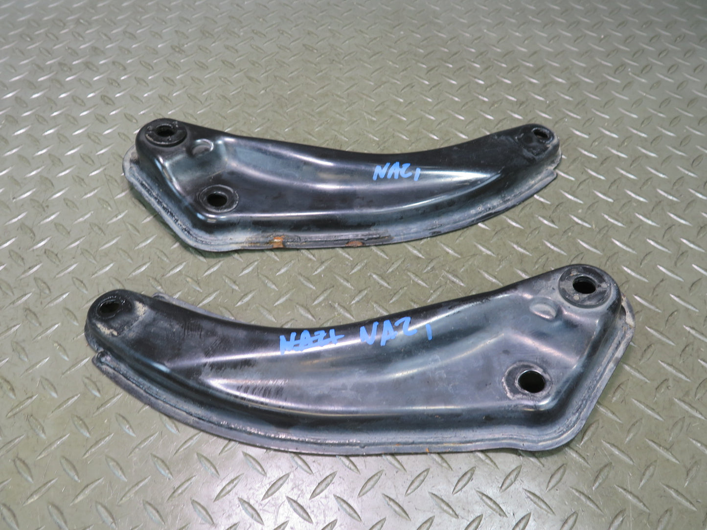 09-20 Nissan Z34 370Z Set of 2 Front Subframe Crossmember Support Brace OEM
