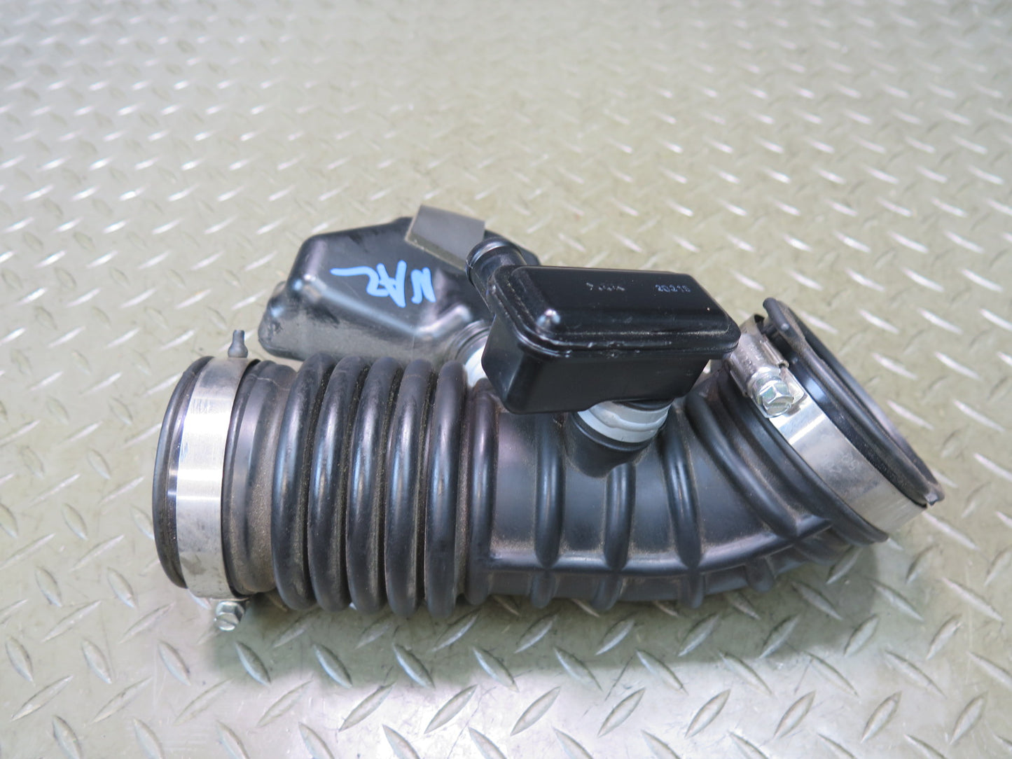 09-20 Nissan Z34 370Z VQ37VHR Left Air Intake Resonator Duct Hose Pipe OEM