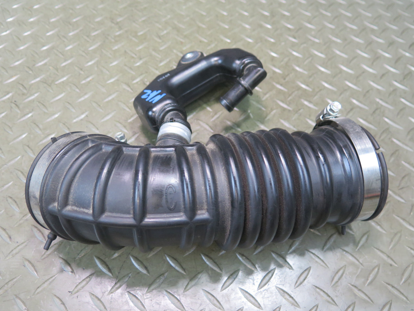09-20 Nissan Z34 370Z VQ37VHR Right Air Intake Resonator Duct Hose Pipe OEM