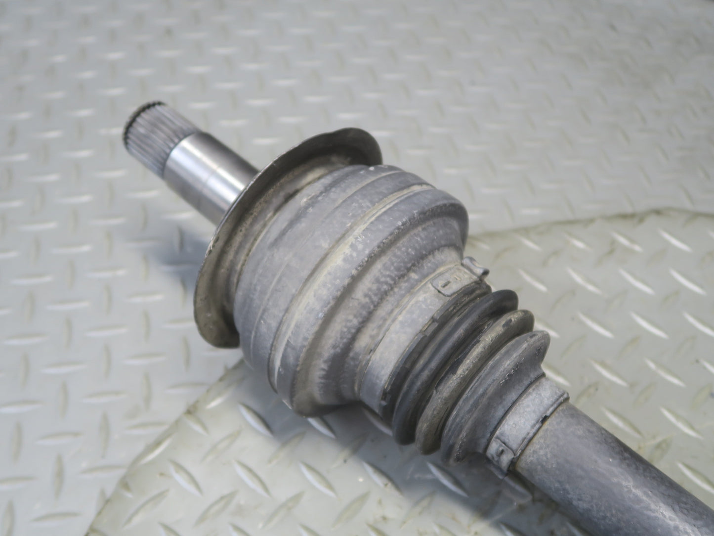 12-15 Mercedes W166 Ml-class RWD Rear Left Suspension Axle Shaft OEM