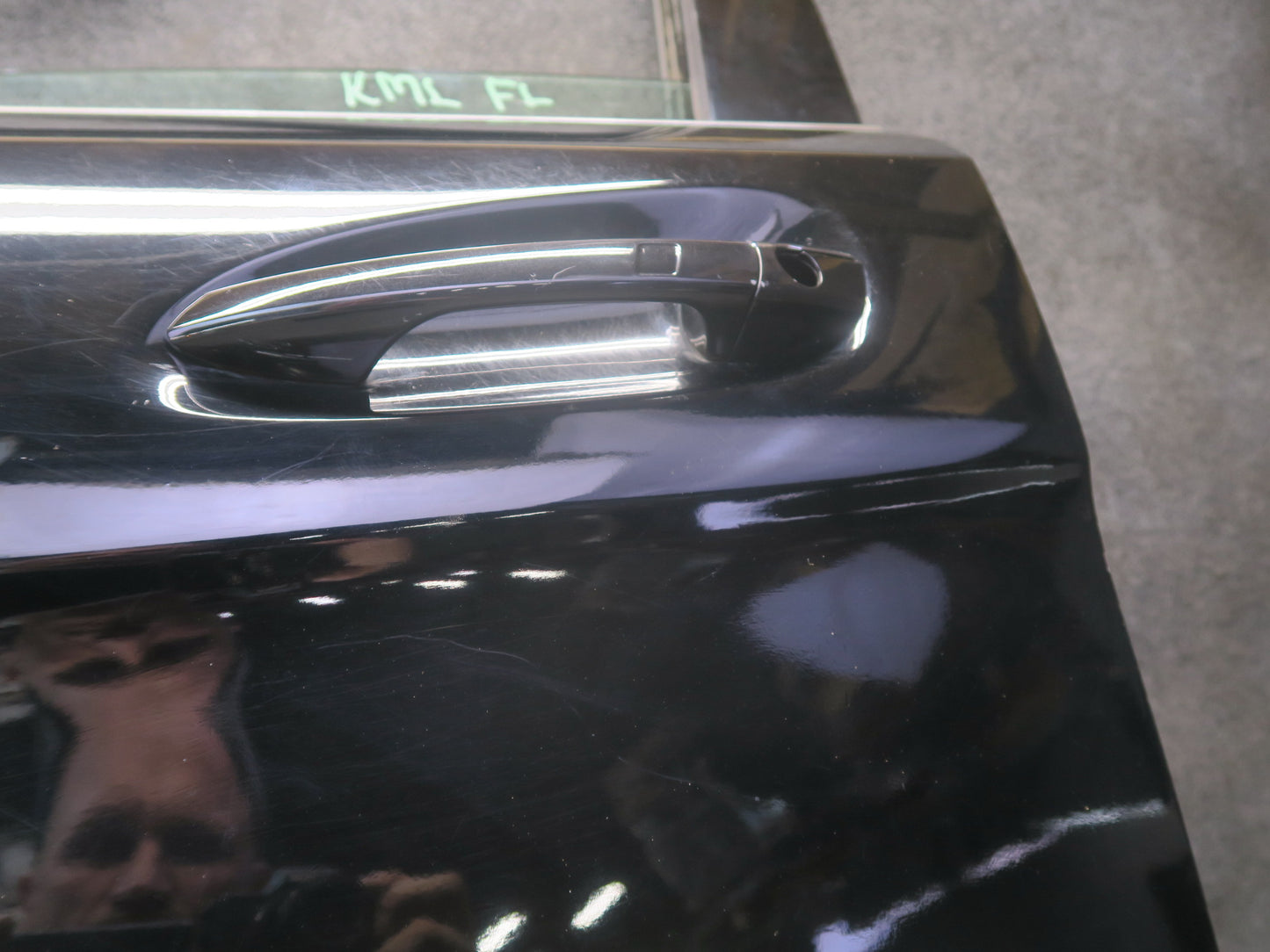 12-19 Mercedes W166 Ml-class Front Left Door Shell Panel w Glass Window OEM