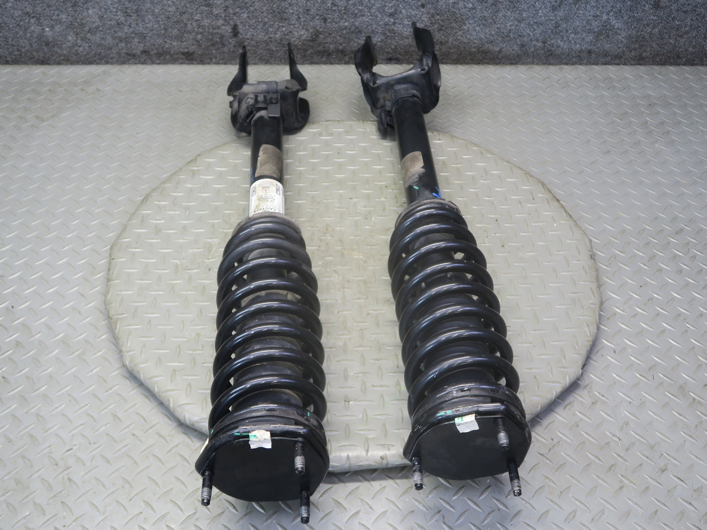12-15 Mercedes W166 ML350 RWD Set of 2 Front Strut Shock Absorber OEM
