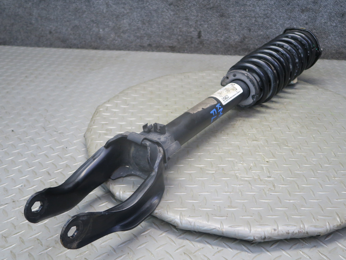 12-15 Mercedes W166 ML350 RWD Set of 2 Front Strut Shock Absorber OEM