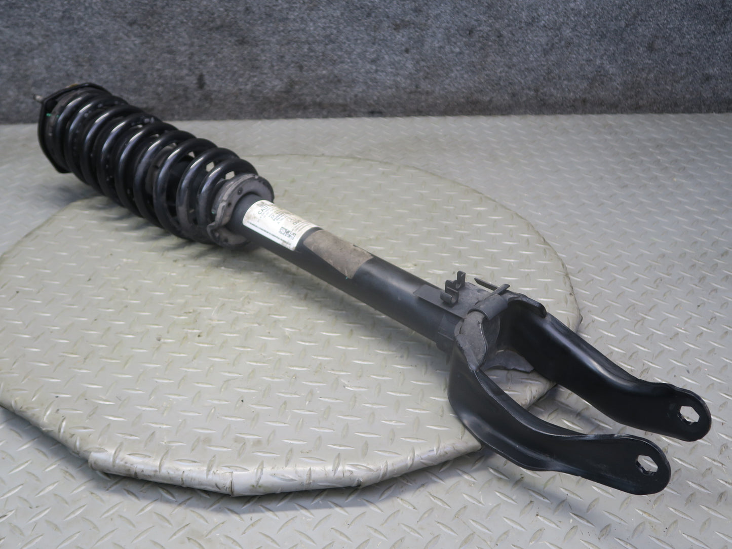 12-15 Mercedes W166 ML350 RWD Set of 2 Front Strut Shock Absorber OEM